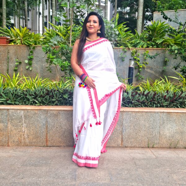 Pure cotton white saree with beautiful red border - Image 3