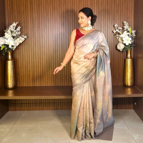 Luxury jacquard woven premium linen cotton saree - Image 3